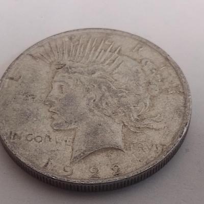 1922 U.S. Mint Peace Silver Dollar Coin Circulated (#85)