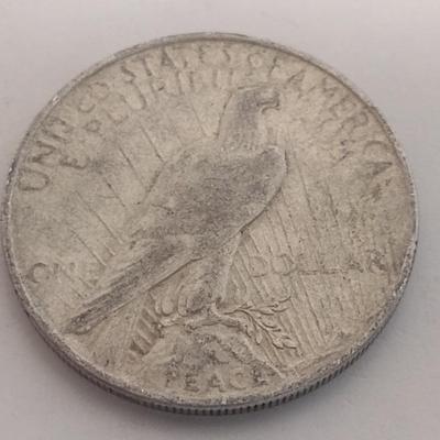 1922 U.S. Mint Peace Silver Dollar Coin Circulated (#85)