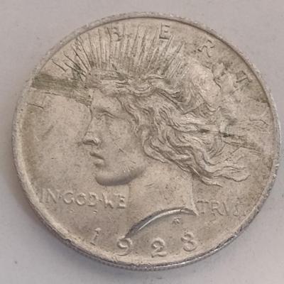 1923 U.S. Mint Peace Silver Dollar Coin Circulated (#90)