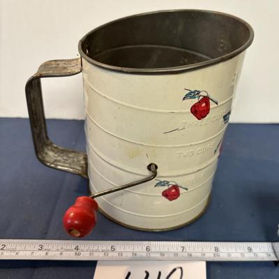 Vintage Sifter