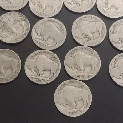 Set of 17 Various Dates U.S. Mint Buffalo Nickels Circulated (#100)