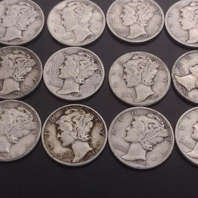 Set of 30 1940's U.S. Mercury Head Silver Dimes Circulated (#103)