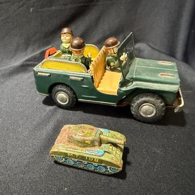 Vintage Japanese Tin Army Jeep with MT108 Tank