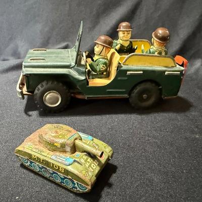 Vintage Japanese Tin Army Jeep with MT108 Tank