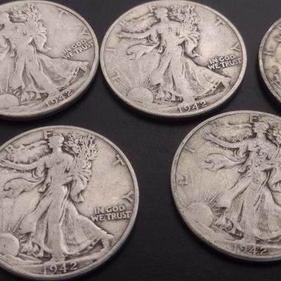 Set of 7 1940's U.S. Mint Walking Liberty Silver Half-Dollars Circulated (#119)