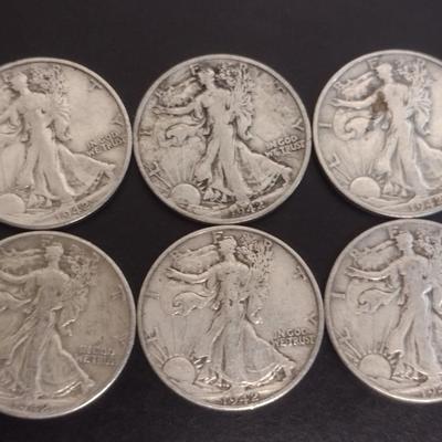 Set of 7 1940's U.S. Mint Walking Liberty Silver Half-Dollars Circulated (#120)