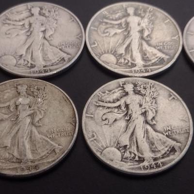 Set of 6 1940's U.S. Mint Walking Liberty Silver Half-Dollars Circulated (#123)