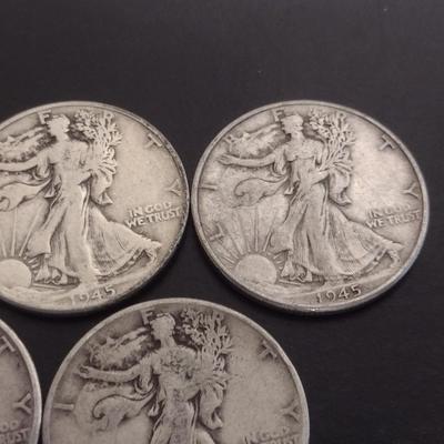 Set of 7 1940's U.S. Mint Walking Liberty Silver Half-Dollars Circulated (#125)