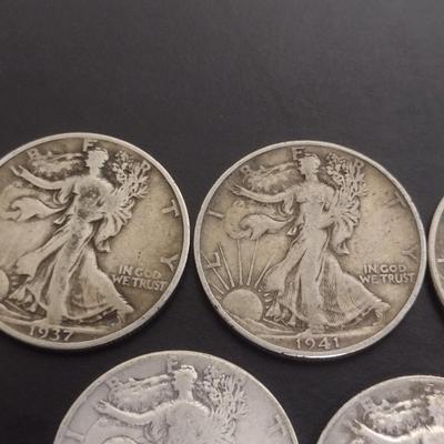 Set of 7 1940's U.S. Mint Walking Liberty Silver Half-Dollars Circulated (#127)