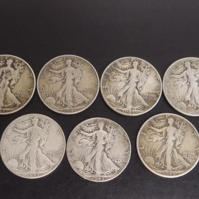 Set of 7 1940's U.S. Mint Walking Liberty Silver Half-Dollars Circulated (#127)