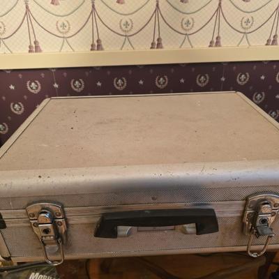 Aluminium case