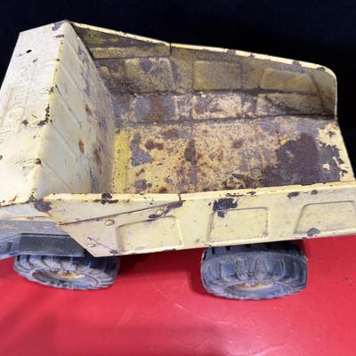 Vintage Tonka Dump Truck