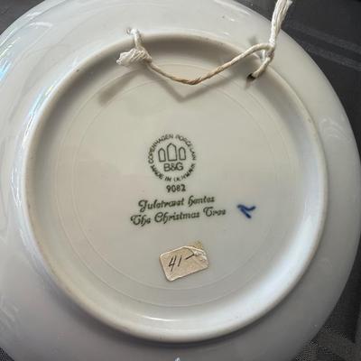 Vintage Bing & Grondahl Christmas Plates