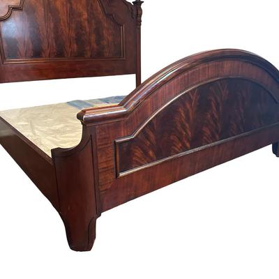 Henredon Carlyle King Mahogany Bed