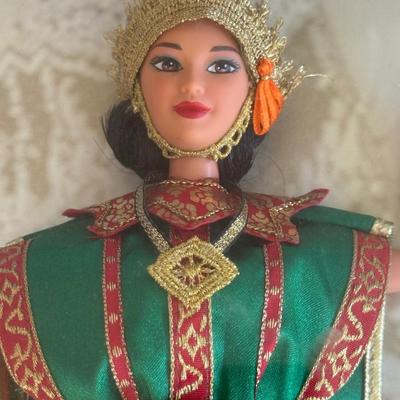 NEW in box Thai Barbie 1997