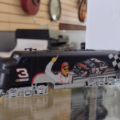 Hawthorne Village Dale Earnhardt Sr. HO Train Set