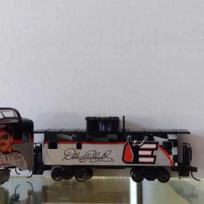 Hawthorne Village Dale Earnhardt Sr. HO Train Set