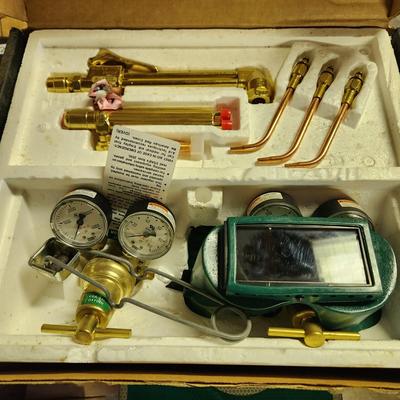 Esab Prest-o-lite Prestolite Oxy-Acetylene "MC" Welding & Cutting Outfit