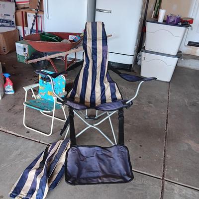 FOLDING CHAIRS