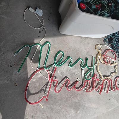 TOTE FULL OF INDOOR/OUTDOOR CHRISTMAS LIGHTS, LIGHTED SIGN AND A PUMPKIN