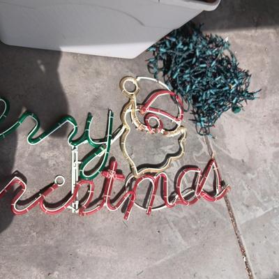 TOTE FULL OF INDOOR/OUTDOOR CHRISTMAS LIGHTS, LIGHTED SIGN AND A PUMPKIN