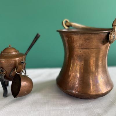 Hammered Copper container 8in, small copper sugar container