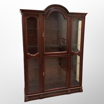 Jasper Mahogany China / Display Cabinet