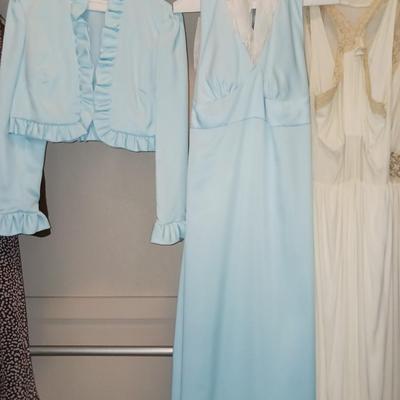 VINTAGE NEGLIGEES