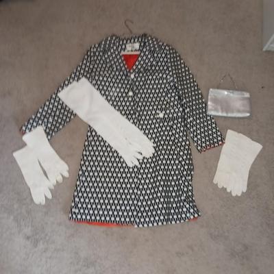 LADIES MR Z DRESS COAT, AFTER FIVE CLUTCH PURSE AND DRESS GLOVES