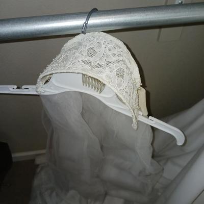 BRIDAL ORIGINALS WEDDING DRESS