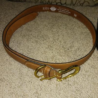 NEW YORK & CO PURSE, LEATHER BELT & 2 PAIRS OF SHOES (7)