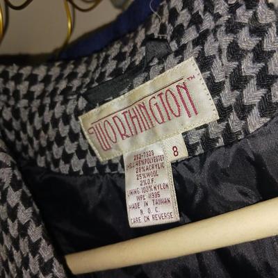 LADIES DRESS BLAZERS/JACKETS AND SKIRTS MOST ARE SIZE 8