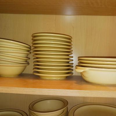 HUGE SET OF PFALTZGRAFF DINNERWARE