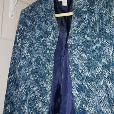 LADIES LIGHTWEIGHT JACKETS (6-8)