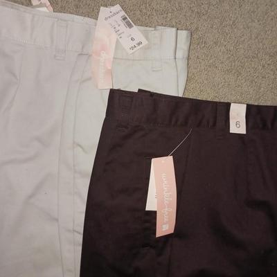 LADIES SLACKS AND SKIRTS (6-8)