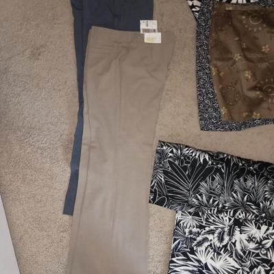 LADIES SLACKS AND SKIRTS (6-8)