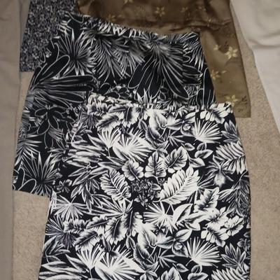 LADIES SLACKS AND SKIRTS (6-8)