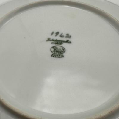Set of 15 Hand-Painted Floral Porcelain Plates – Signed C. Farrington