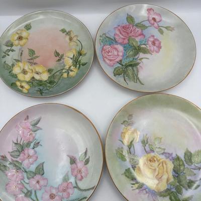 Set of 15 Hand-Painted Floral Porcelain Plates – Signed C. Farrington