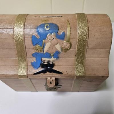 Sale Photo Thumbnail #519: General disclaimer: this is a previously owned, antique/vintage/retro item. This means that the product may have imperfections or indication of previous wear. Photos taken are to the best of our ability and represent the item as accurately as possible. Th