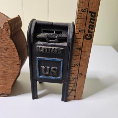 Sale Photo Thumbnail #533: General disclaimer: this is a previously owned, antique/vintage/retro item. This means that the product may have imperfections or indication of previous wear. Photos taken are to the best of our ability and represent the item as accurately as possible. Th
