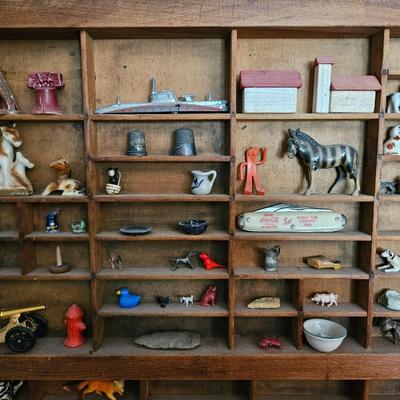Sale Photo Thumbnail #614: General disclaimer: this is a previously owned, antique/vintage/retro item. This means that the product may have imperfections or indication of previous wear. Photos taken are to the best of our ability and represent the item as accurately as possible. Th