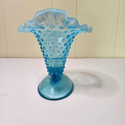 Sale Photo Thumbnail #724: General disclaimer: this is a previously owned, antique/vintage/retro item. This means that the product may have imperfections or indication of previous wear. Photos taken are to the best of our ability and represent the item as accurately as possible. Th