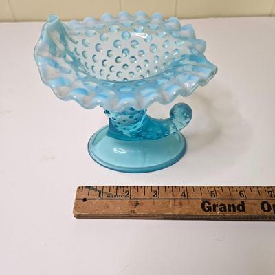 Sale Photo Thumbnail #723: General disclaimer: this is a previously owned, antique/vintage/retro item. This means that the product may have imperfections or indication of previous wear. Photos taken are to the best of our ability and represent the item as accurately as possible. Th
