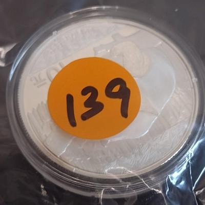 2016 Chinese 10 Yuan Silver 30gram Coin Uncirculated (#139)