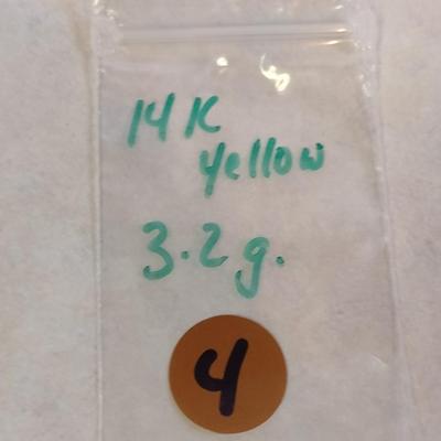 14K Yellow Gold Sand Dollar Design Post Earrings 3.2 grams (#4)