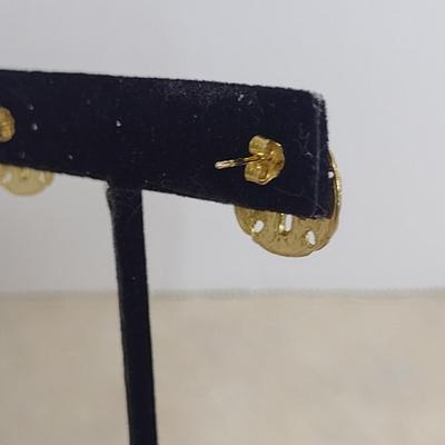 14K Yellow Gold Sand Dollar Design Post Earrings 3.2 grams (#4)