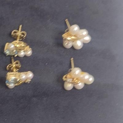 Set of Three 14K Yellow Gold and Pearl Earrings 9.6 Total Weight grams (#5)