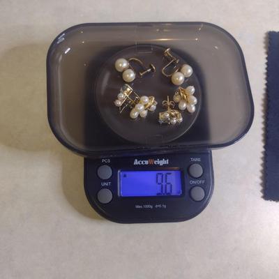 Set of Three 14K Yellow Gold and Pearl Earrings 9.6 Total Weight grams (#5)