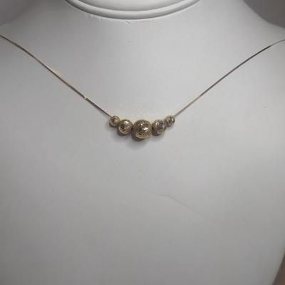 14K Yellow Gold Graduated Ball Bead Necklace with Matching Earrings 3.5 grams (#8)